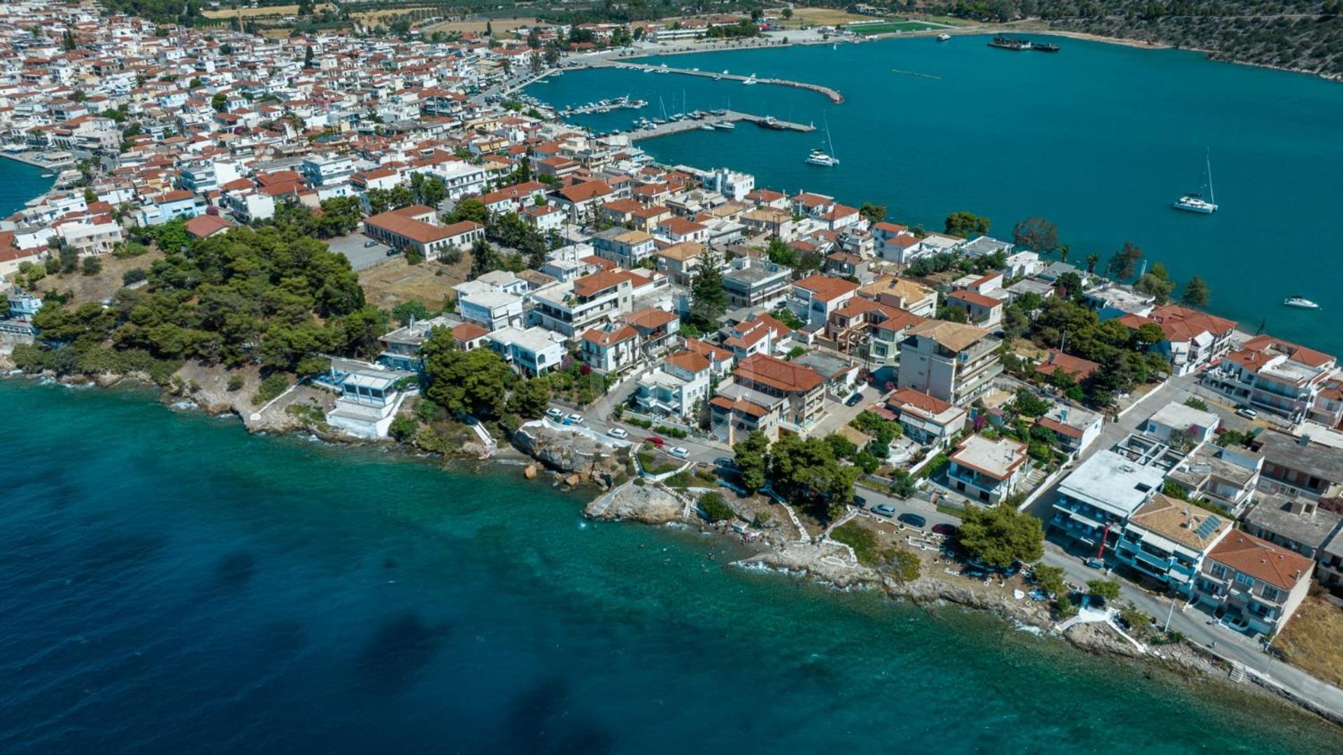 Ariadni Apartment *